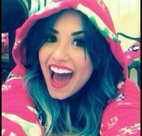 /album/paparazzi/demetria-devone-lovato-jpg/